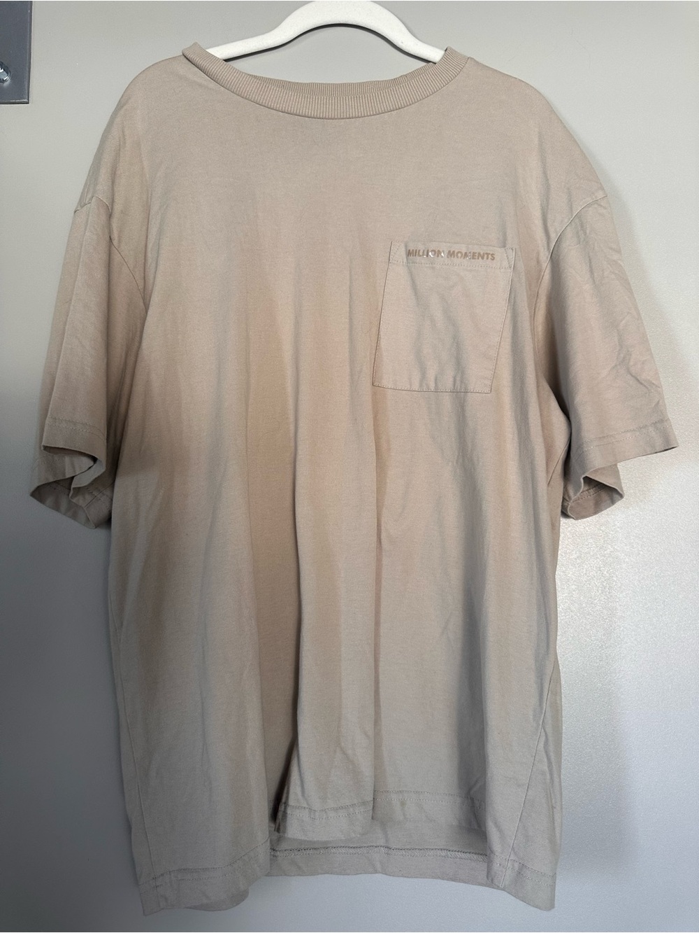 Men’s Pocket Tee - Beige Million Moments